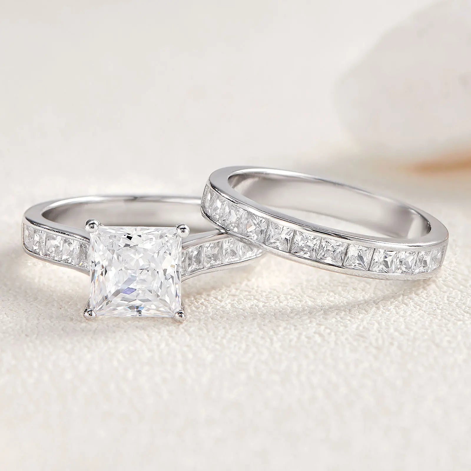 RegalSpark™ 2 Pieces Classic Wedding Rings Set by SplendidShine™